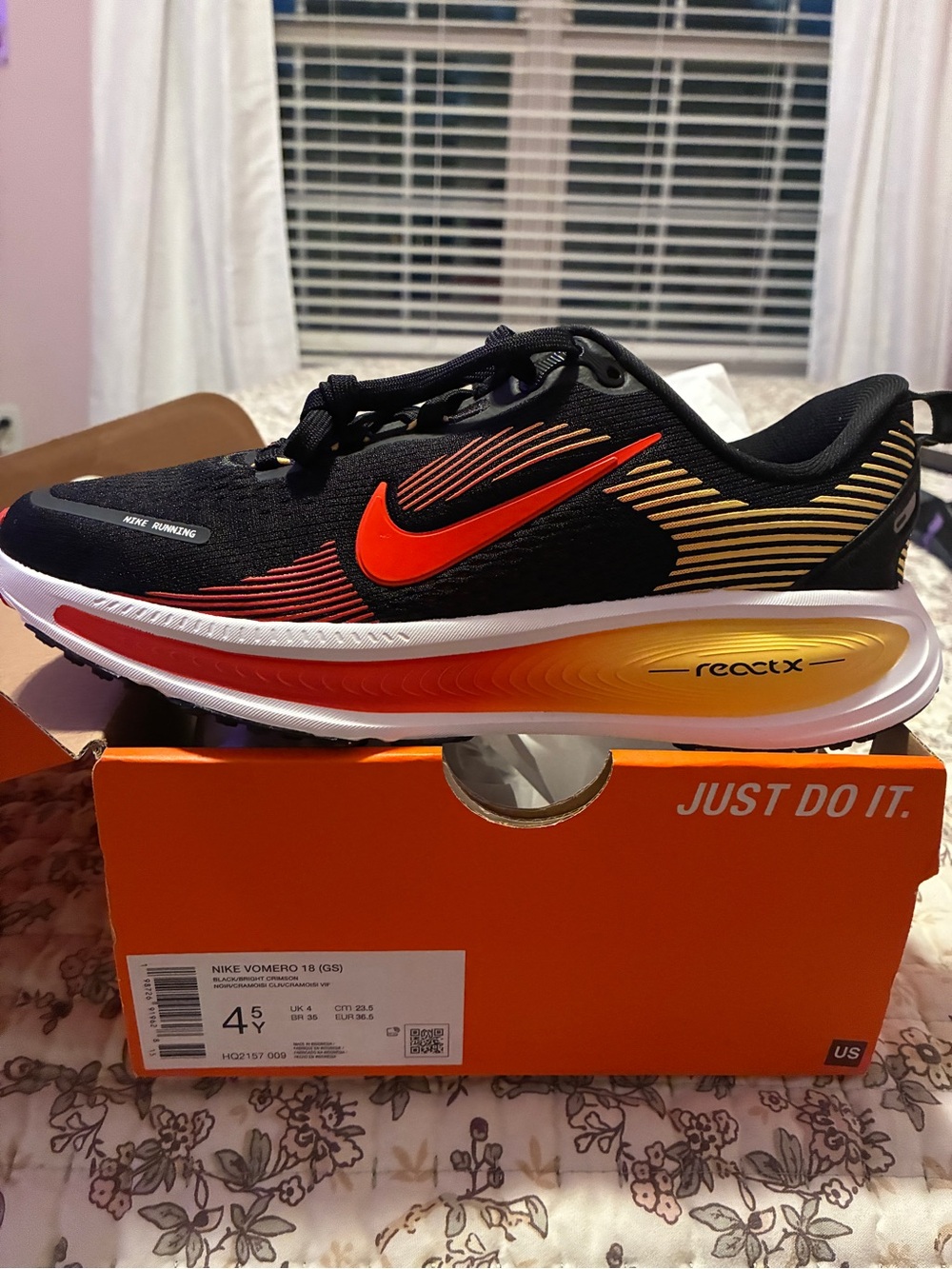 Nike Vomero 18 GS Shoe